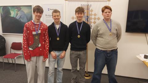 Christmas chess tournament